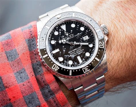 Rolex Sea Dweller 4000: Ultimate Guide on Rolex 116600 